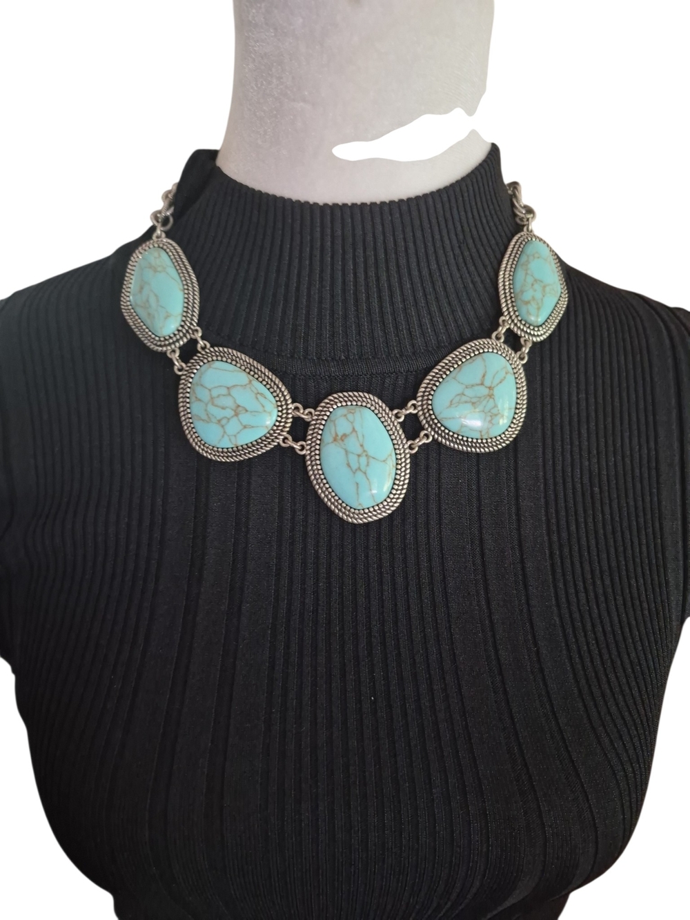 PREMIER DESIGNS FAUX Turquoise/Silver-tone Stone Statement Necklace (RETIRED)